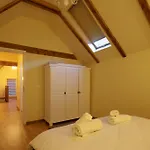 The Cozy Nook - Ultra Central