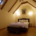 The Cozy Nook - Ultra Central
